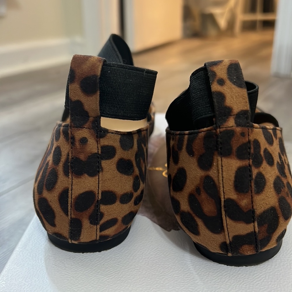 Leopard flats - Picture 2 of 3